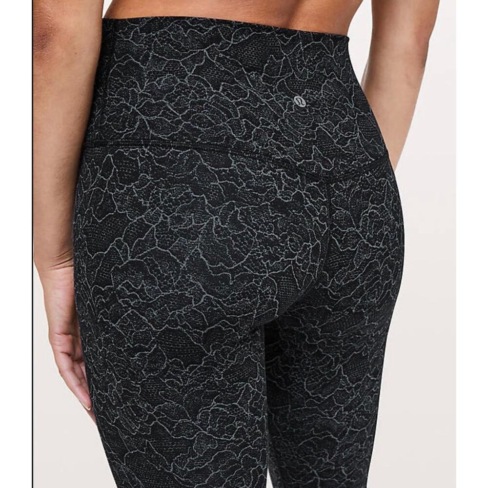 Lululemon Align Pant Full Length 28" Lacescape Dark Cast Black size 6 - Picture 2 of 7